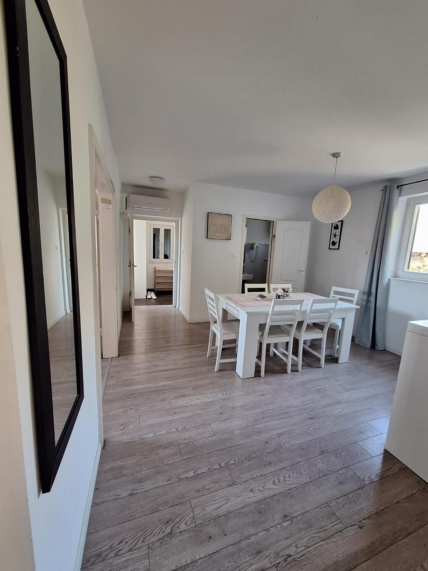 Sailing Forever Bungalow Kastela Luaran gambar